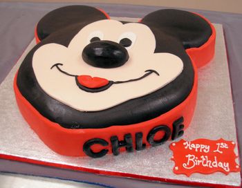 Birthday Cake Pics on Birthday Cakes  Mickey Mousse Birthday Cake