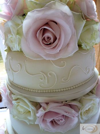 3 Tier Ivory Wedding Cake with Roses 4