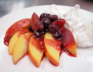 La Creme warm Peaches and Blueberries 2