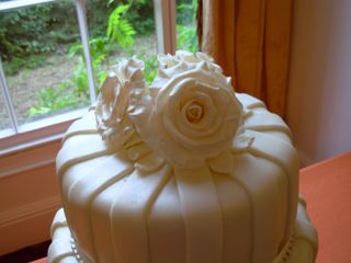Cream Wedding roses