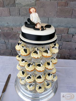 Wedding Cup cakes with calla lillies and topper