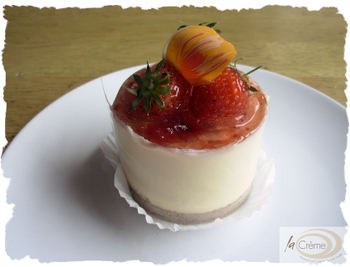 Individual Strawberry Cheesecake
