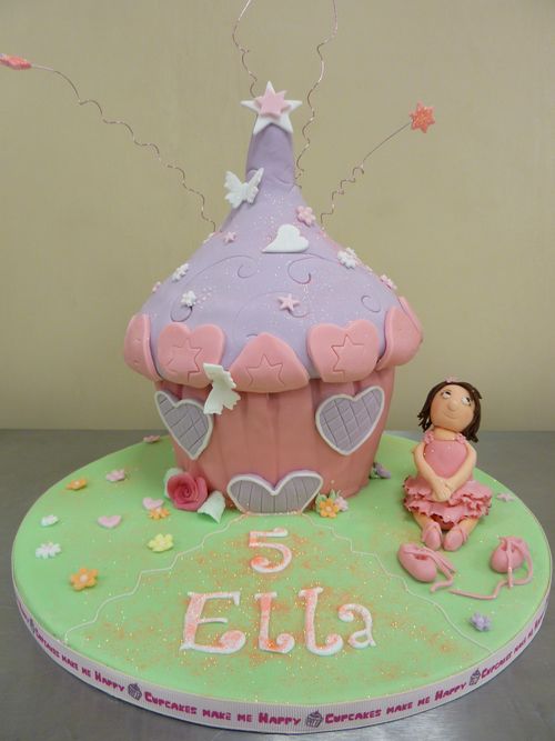 Ballerina birthday cup cake